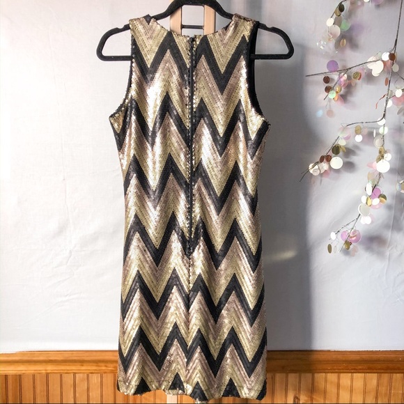 Sequins Golden Sleeveless Bodycon Cocktail Dress - Picture 5 of 8